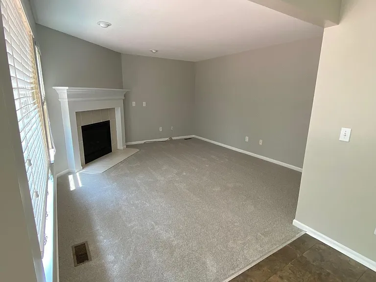 8601 Sunmont Dr — Photo 6