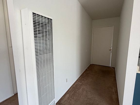 3rd image of 4609 Ellenwood Dr APT 201