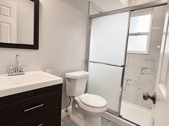 4th image of 4243 Tholozan Ave APT 4