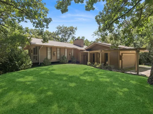 25521 W Blakely Pkwy, Wauconda, IL 60084