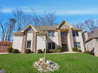 5663 Eternal Dr, College Park, GA 30349