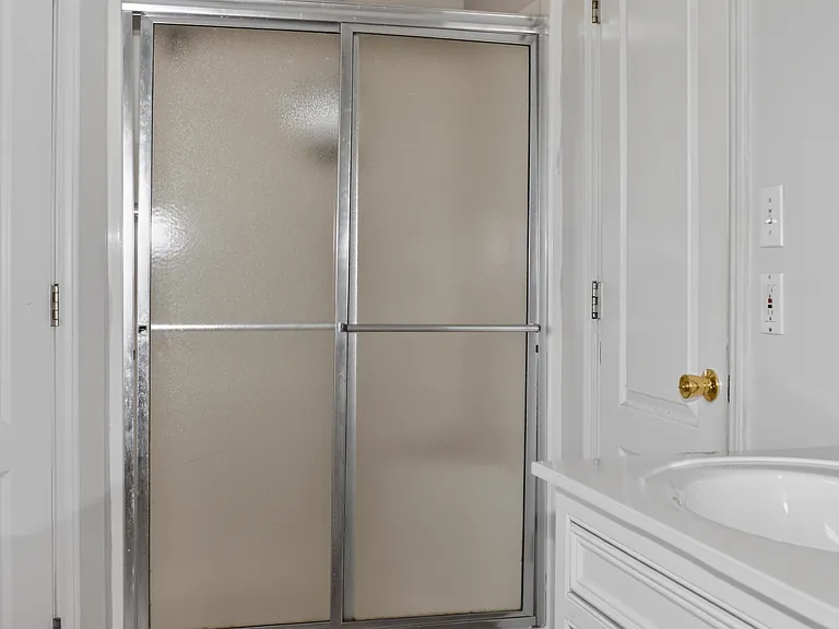 Primary Bathroom w/ stand-alone shower
