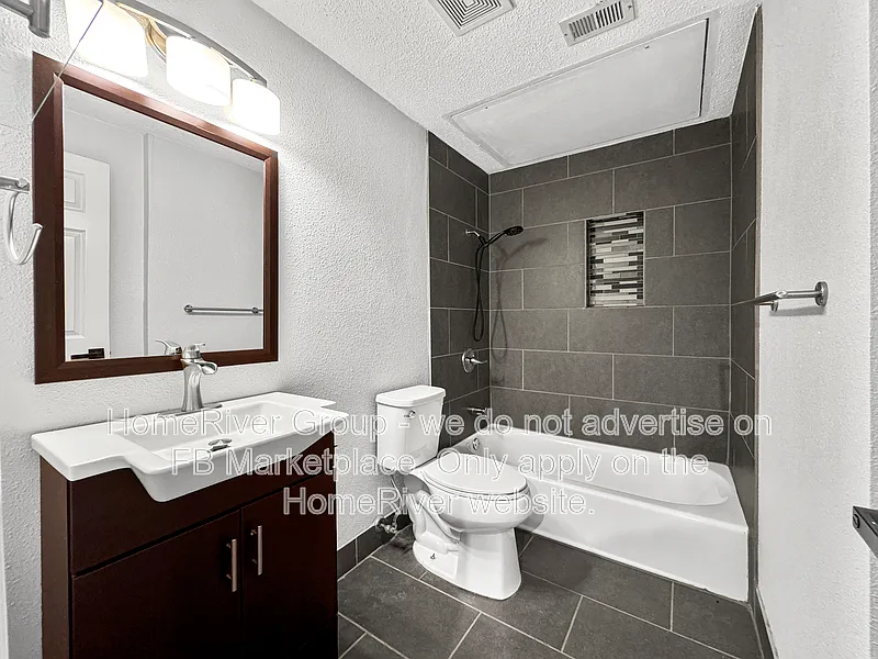 2 bed, 2.0 bath, 1083 sqft, $1,750 — Photo 3