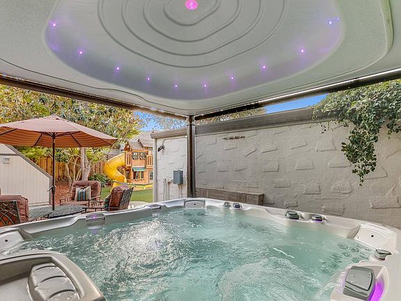2nd image of 1120 El Abra Way