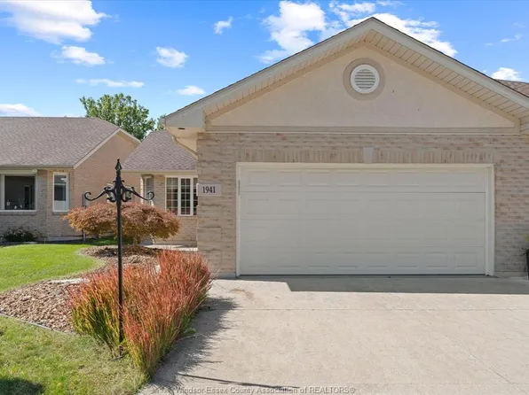 1941 Blue Heron Dr, Windsor, ON N8P 1P6