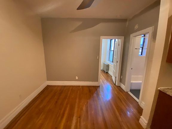 5th image of 2803 Kennedy Blvd #B25