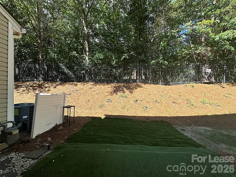 6626 Rothchild Dr — Photo 28