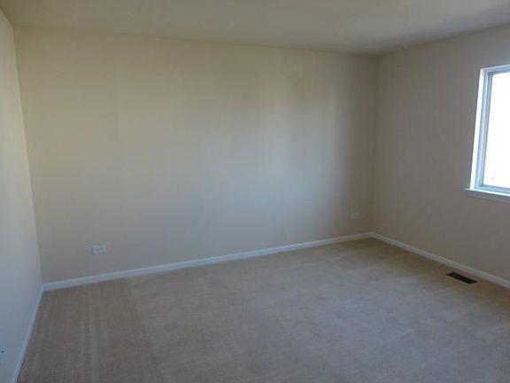 4th image of 2260 Cottonwood Dr