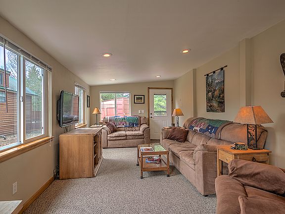3rd image of 85 Revett Dr #55