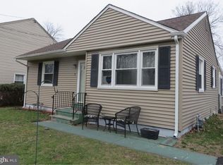 9 Overbrook Ave, Maple Shade, NJ 08052