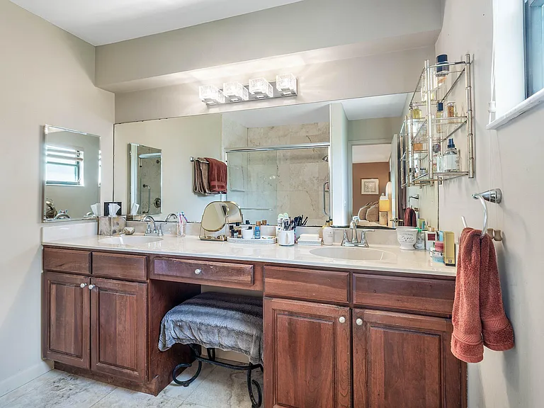 6403 Eastpointe Pines St — Photo 19