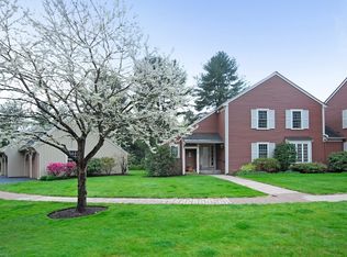 15 Edmonds Rd UNIT 15, Concord, MA 01742