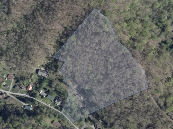 519 Happy Valley Rd, South Williamson, KY 41503