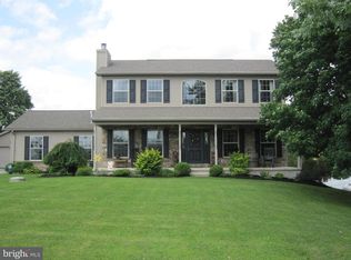 3541 W Canal Rd, Dover, PA 17315