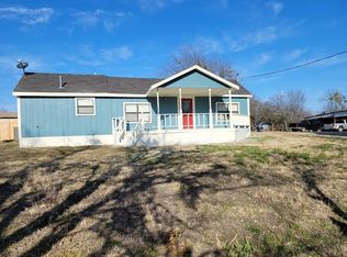 611 W Pierson St, Hamilton, TX 76531