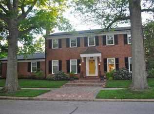 605 S Meramec Ave, Saint Louis, MO 63105