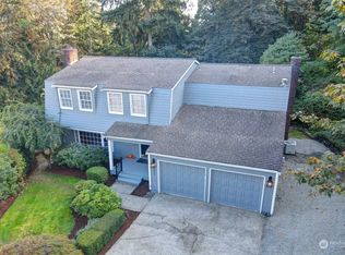 17525 NE 31st Ct, Redmond, WA 98052