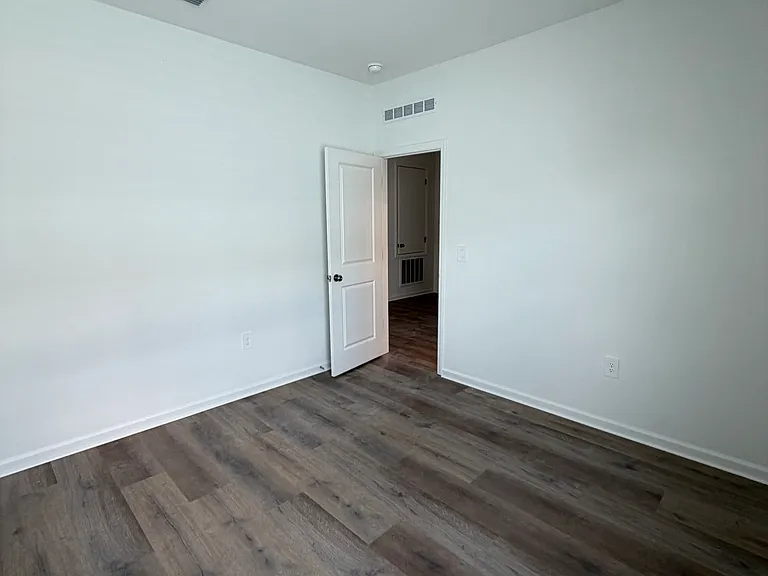 5175 Loyalty Dr — Photo 46