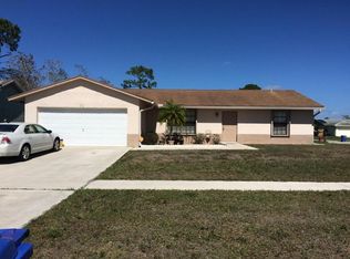 71 Sparrow Dr, Royal Palm Beach, FL 33411