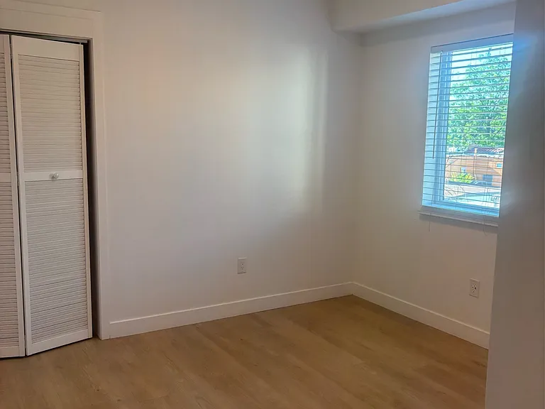 2317 Olive Ave — Photo 12