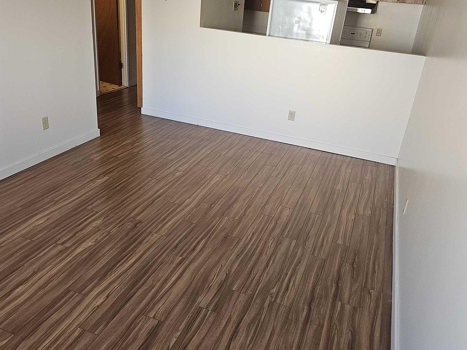 1st image of 2116 Rose St #2-Bedroom