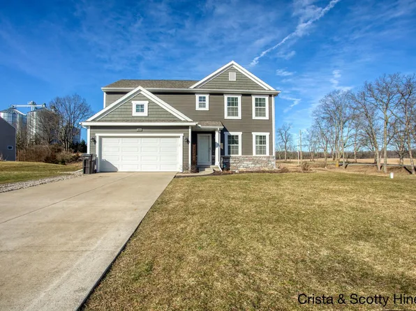 1475 Crystal Way Ct, Middleville, MI 49333