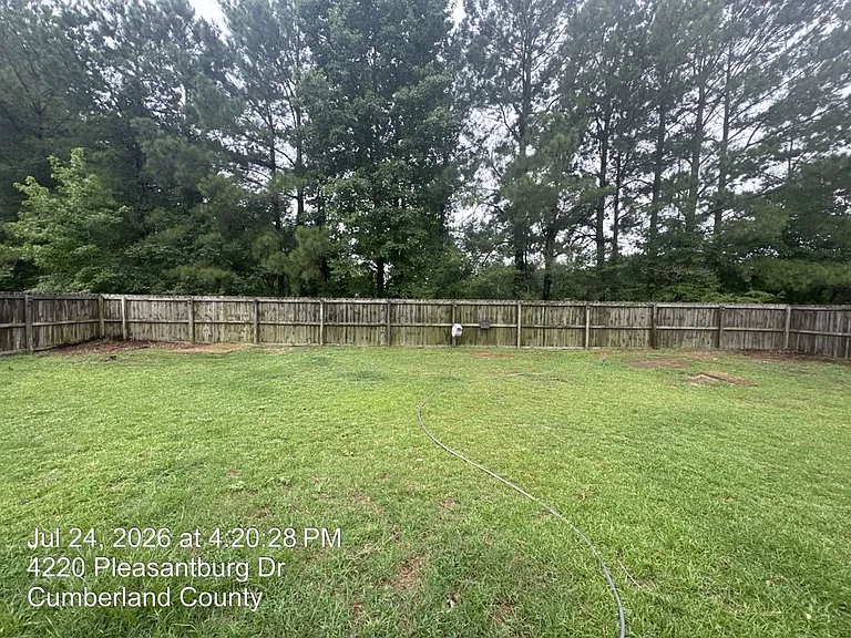 4220 Pleasantburg Dr — Photo 4