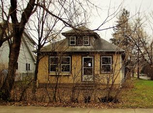 244 17th Ave N, Hopkins, MN 55343