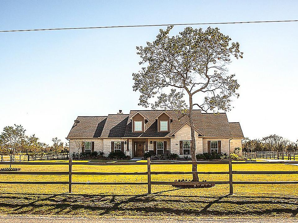 1st image of 2911 Megan Lynn Ln