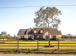 2911 Megan Lynn Ln, Alvin, TX 77511