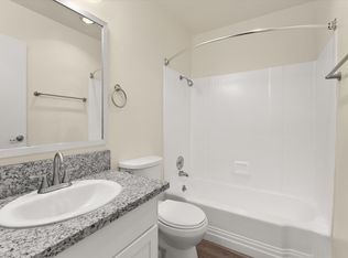 6661 School Circle Dr #19, Riverside, CA 92506