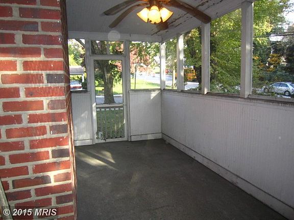 Front Screened in Porch