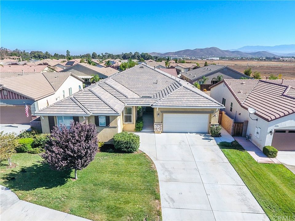1st image of 27480 Basin Ct