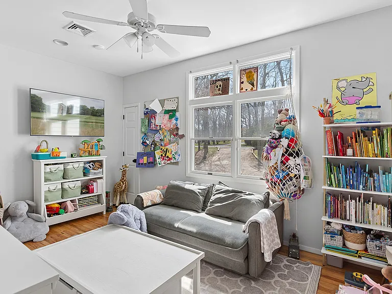 9 Mountain Laurel Ln — Photo 7