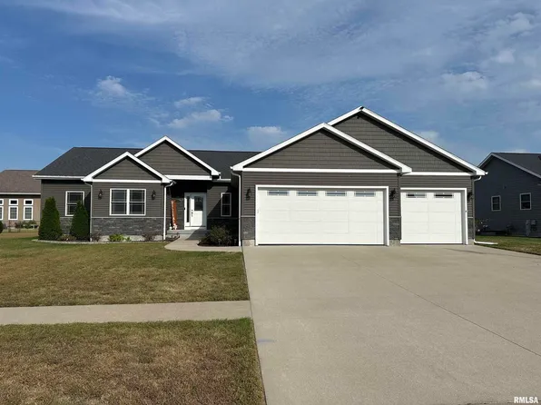 1504 Woods Ave, Camanche, IA 52730