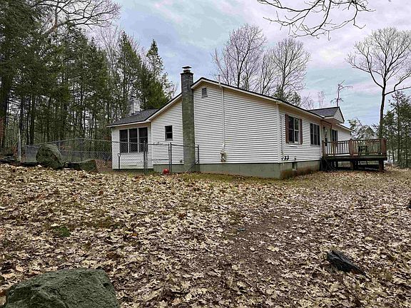 2nd image of 60 Rocky Ledge Court