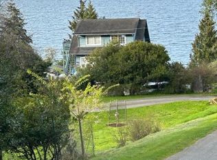 8206 SW Hawthorne Ln, Vashon, WA 98070