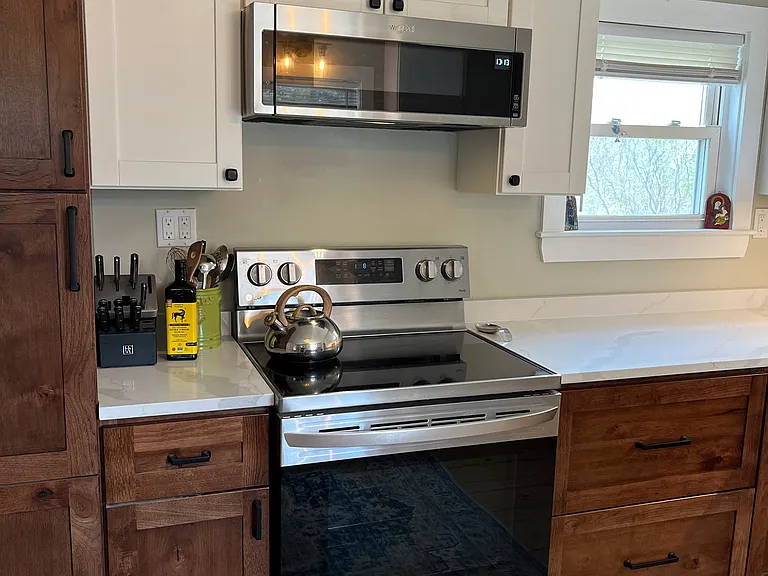 643 West St — Photo 8