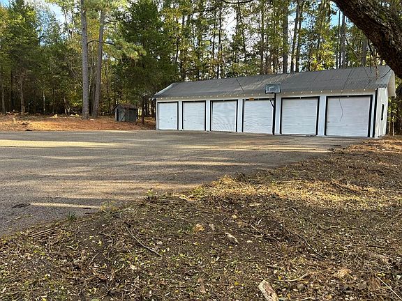 2nd image of Darney St