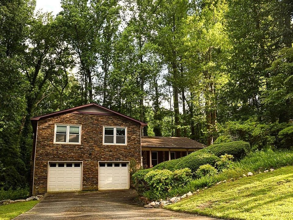 1st image of 3466 Brookview Dr