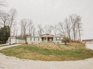 13533 Emerson Ave, Williamstown, WV 26187