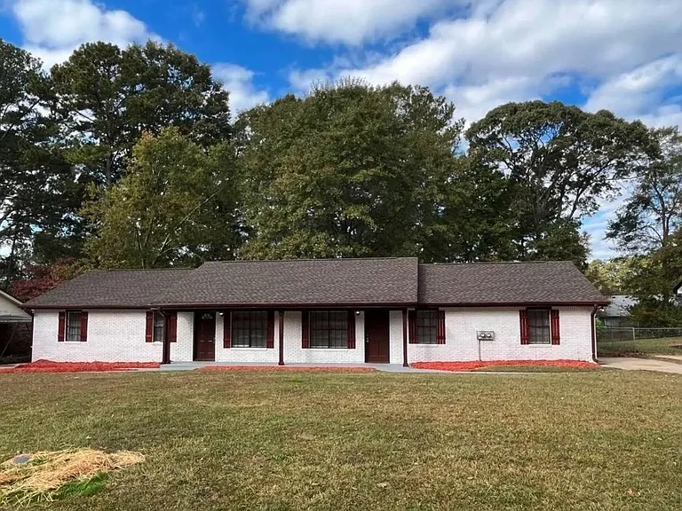 8337 Glenwoods Ter — Photo 10