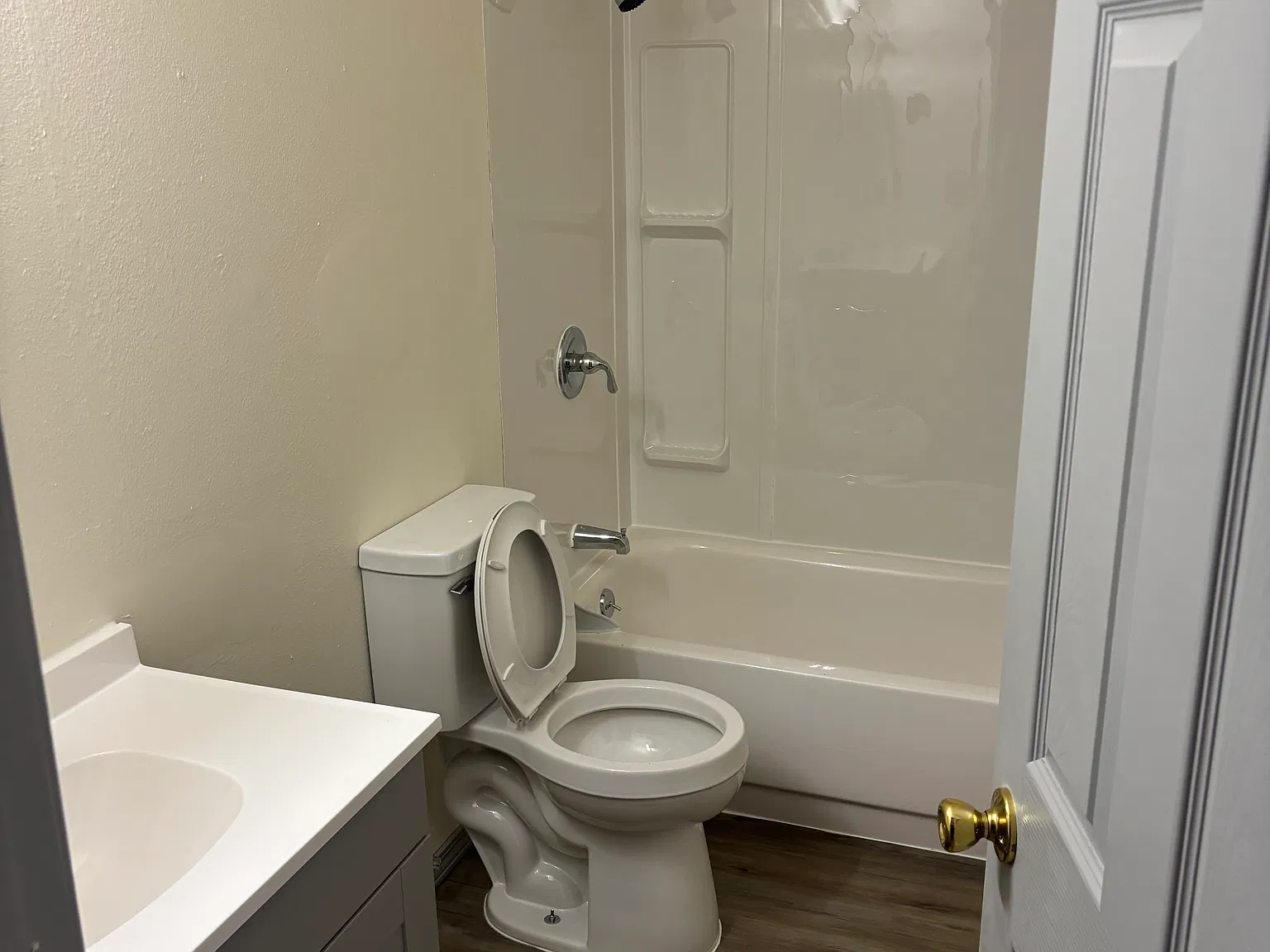 1 bed, 600 sqft, $1,400 — Photo 2