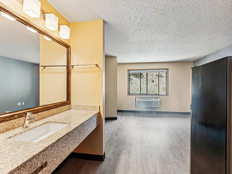 Bathroom Vanity
