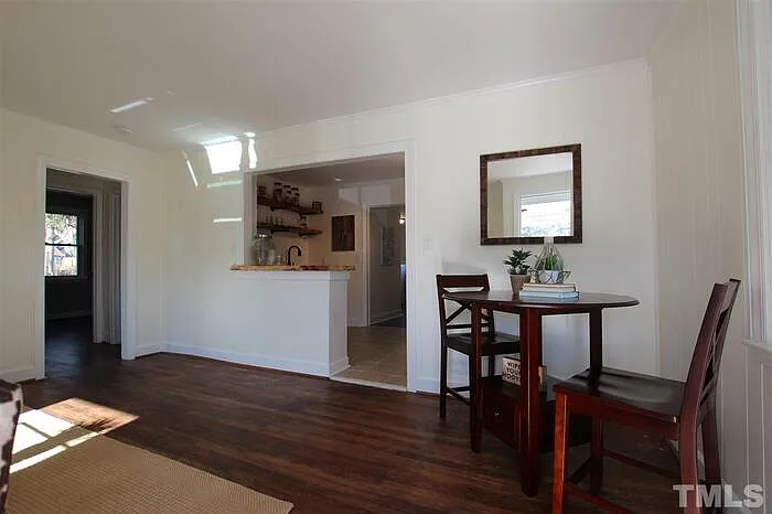 2127 Milburnie Rd — Photo 1