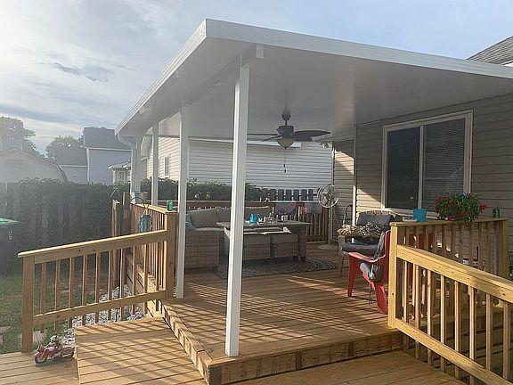 4th image of 412 Wallace Way