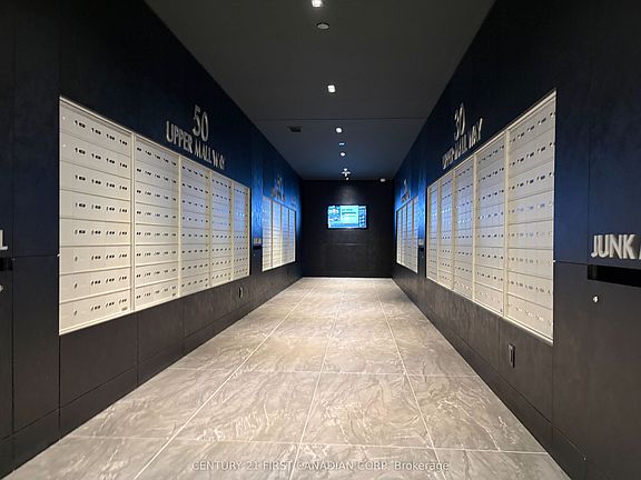 5th image of 50 Upper Mall Way #B-3011