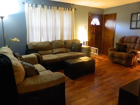 5th image of 640 Blueberry Ln