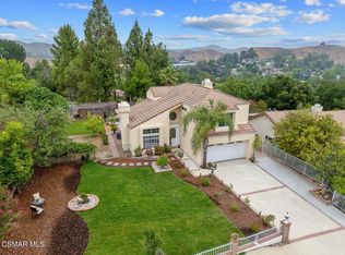 27535 Freetown Ln, Agoura Hills, CA 91301