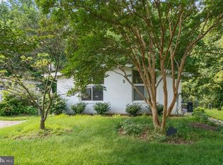 402 Hillsboro Dr, Silver Spring, MD 20902